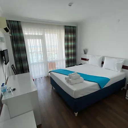 Marina Hotel
