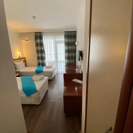 Marina Hotel