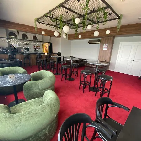 호텔 Marina 피니케