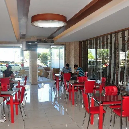 Marina Hotel