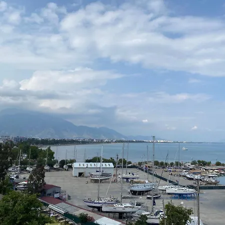 Hotel Marina 3*