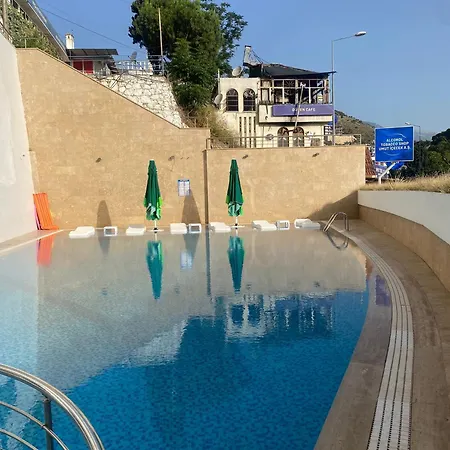 Marina Otel 3*