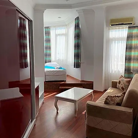 Marina Otel