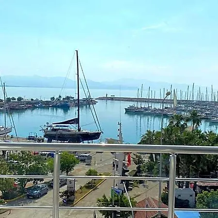 Marina 3*