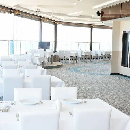 Marina Hotel
