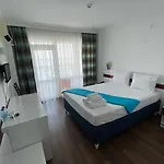 Marina Otel
