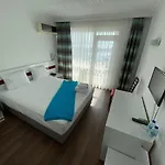 Otel Marina