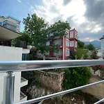 Marina 3*
