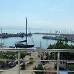 Otel Marina