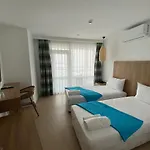 Otel Marina 3*