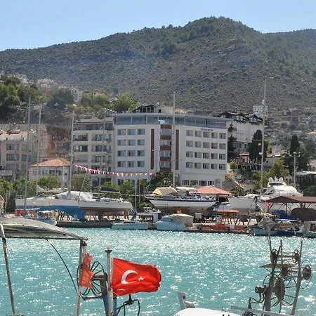 Marina 3*